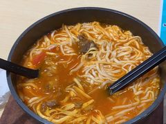 -灵芝妹子海鲜米线(凯德和平广场店)