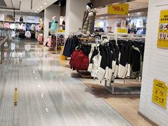 -BIGOFFS 超级折扣(仁恒伊势丹店)