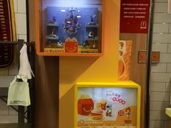 -麦当劳(上海虹桥站30B检票口楼上)