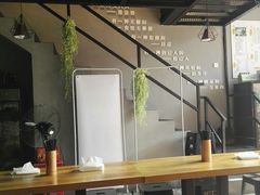 -潮里屯(唯品同创汇店)