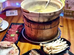 -捞围鲜·港式打边炉(海阳路店)