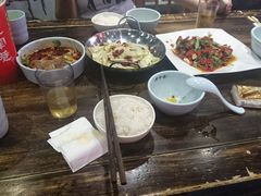 -张氏宽窄巷成都名小吃(茂业百货华强北店)