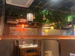 -乡土黄·鲜牛肉火锅·小龙虾(兴业街店)