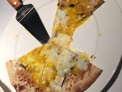 温泉蛋黑松露披萨-AdD全日制餐厅(中谷花园酒店)