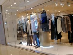 -COS(月星环球港店)