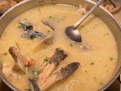 正宗千岛湖直达．一鱼二吃．鲜美-二十八里太湖船菜(吉祥路店)