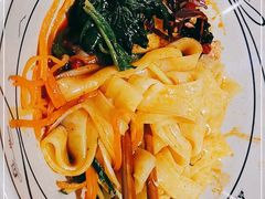 -陇上秦轩西安biangbiang面(EFC欧美金融商业城店)