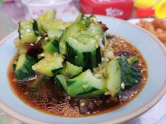 刀拍黄瓜-江湖亮亮蒸虾大排档烤全羊清真(武汉总店)