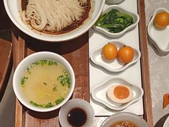 -松鹤面馆·古法焖肉面(观前店)