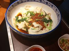-秦唐一号西安菜馆(钟楼店)