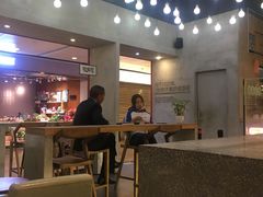 大堂-1828王老吉·草本新茶(珠江新城地铁站店)