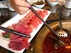 -小天鹅火锅·一线江景洪鼎旗舰店(洪崖洞店)