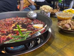 -黄潇洒老火锅(九眼桥宏济巷店)
