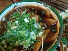 -拈签一笑黄牛肉辣卤串串