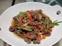 -佬麻雀·新湘菜(珠海金发购物中心店)