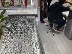 -华彬眼镜专业渐进配镜(潘家园店)
