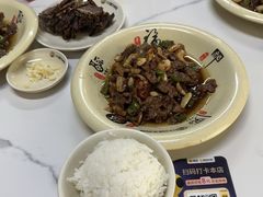-何永光123鲜牛肉馆(1号店)