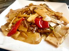 酸笋炒牛肉-美极鲜食坊(宝安南路店)