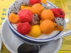 鲜杂果双皮奶-大良甜品店(金泽店)