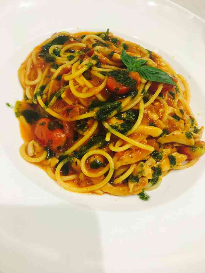 yummy pasta 亚米意面-"洪武路上,米乐星旁边.刚从全民健身出来就.