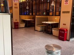 -七欣天香辣蟹火锅(闵行浦江欢乐颂店)