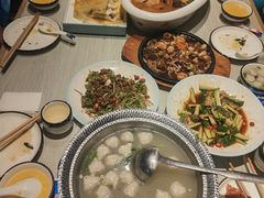 -小船渔村•大连菜•大连焖鱼(黄河路店)