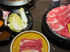 -一绪に和牛寿喜烧(罗湖益田假日店)