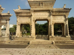 android_upload_pic-梅溪牌坊