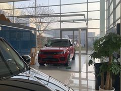 -无锡中升仕豪路虎4S店(新吴店)
