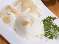 杏仁豆腐-兆治日本料理(华府世家店)