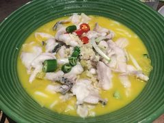 QQ酸汤鱼-蜜桃餐厅·江浙融合菜(荟聚购物中心店)