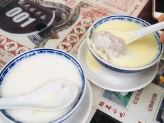 -周大娘牛乳(旧寨古村总店)