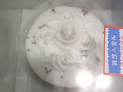 -红宝石·鲜奶小方·海派西点房(金杨店)
