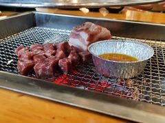-肉甲韩国木炭烤肉(新壹街1店)