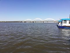 -人民防洪胜利纪念塔