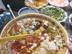 -八一路好吃街(雨田商务大厦店)