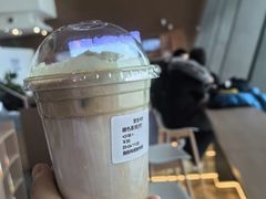 -抱抱地球咖啡馆(国家海洋博物馆店)