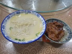 -雪琴面馆富安特色鱼汤面(城中花园店)