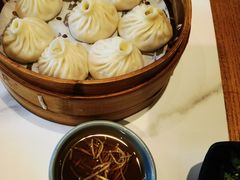 蟹粉小笼包-馋三尺蟹粉小笼(人民广场店)