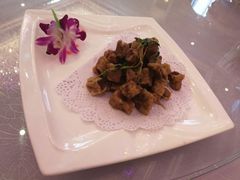 -贝尔大酒店(海拉尔伊仕丹购物广场店)