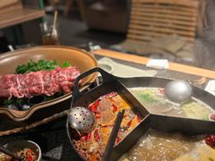 -三出山火锅(南京万象天地店)