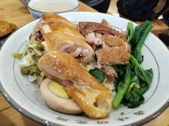 茶山鸡拼鹅肉饭-狮头牌卤味研究所·卤味饭(花城汇南区店)