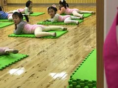 -小银星艺术团(山西路校区)