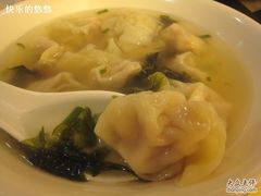 虾肉小馄饨-王家沙点心店(南京西路总店)