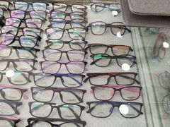 -罗创丹阳眼镜(童卫路店)