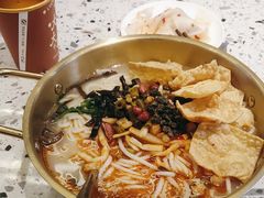 -雙冲柳州螺蛳粉&酸嘢&桂林米粉(簋街店)