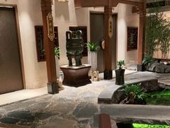 -顺峰(农展馆店)