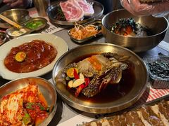 -草家酱蟹炭火烤肉店(珲春南路一店)