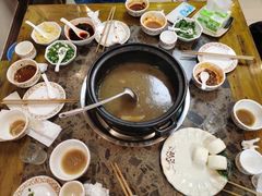 -乳仔牛牦牛汤锅 烤羊排(松潘古城店)