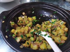 -味老大土碗菜(中山三路店)